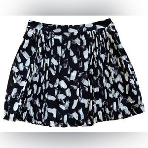 Banana Republic Pleated Skirt
